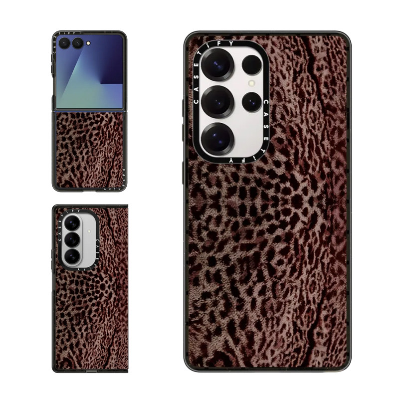 CASETiFY棕褐色豹纹复古手机壳