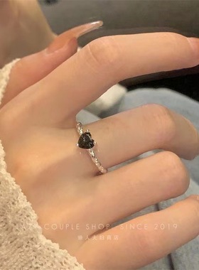 日式清冷感~黑色爱心锆石戒指女ins冷淡风小众高级感开口指环2023