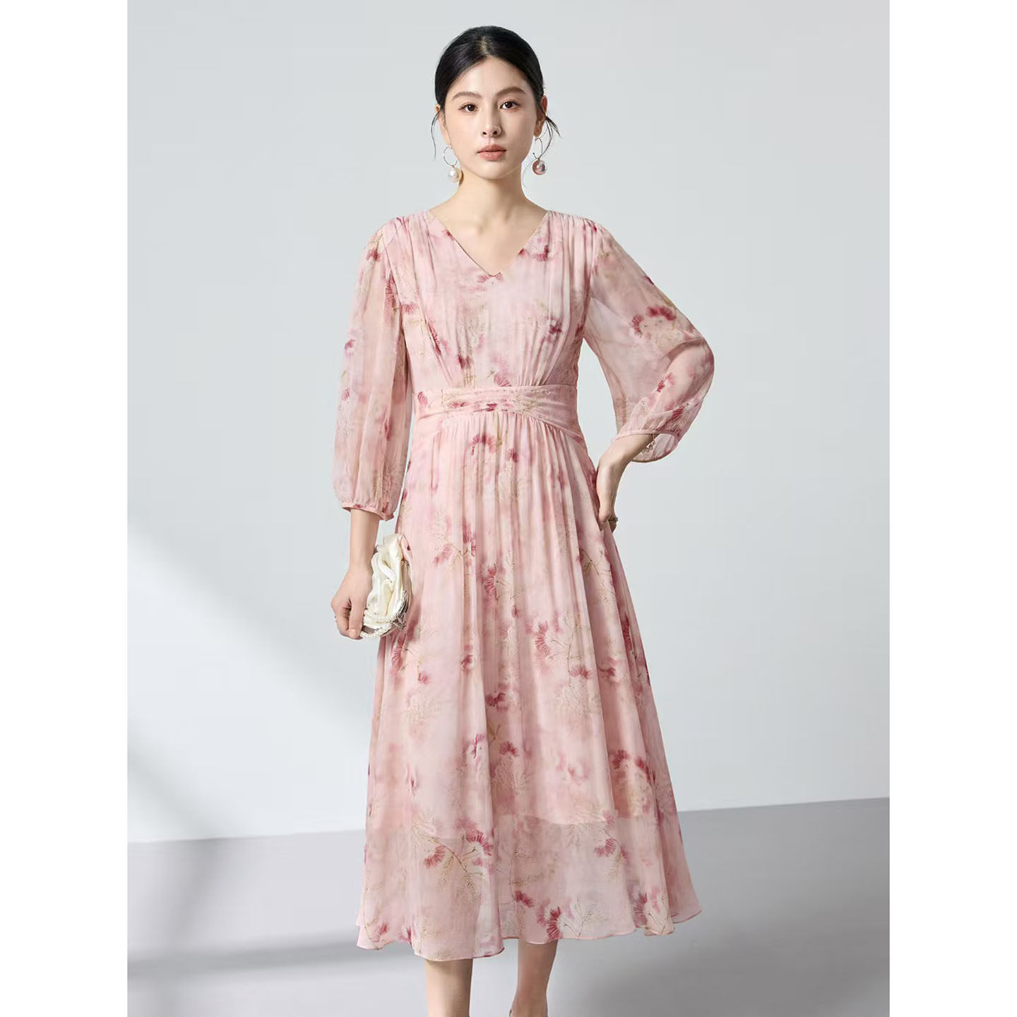 真丝桑蚕丝连衣裙女妈妈款显年轻衣服夏中年女装妈妈夏上衣薄中袖