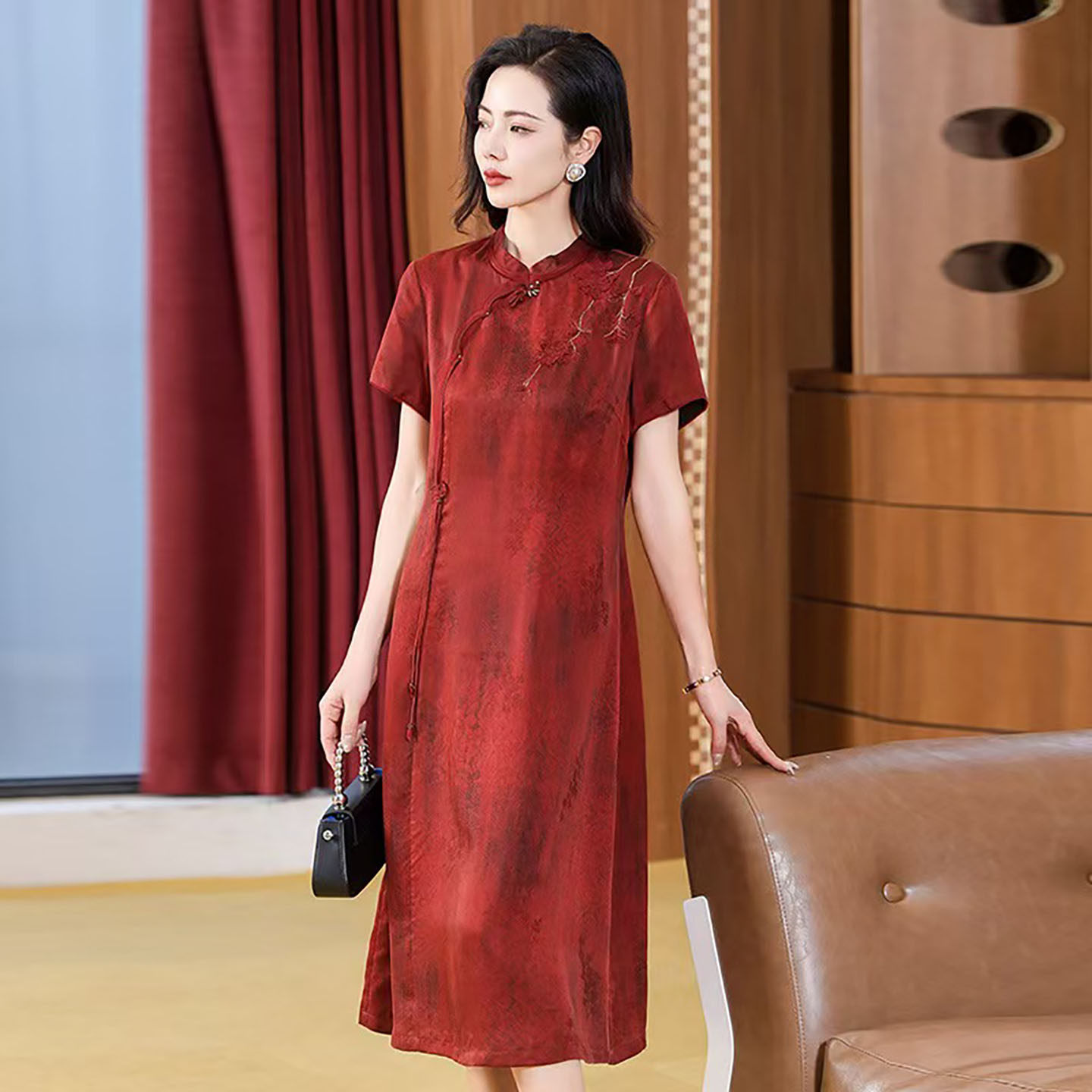 真丝旗袍桑蚕丝高端高档妈妈年轻高贵喜婆婆婚宴装裙子女夏天衣服