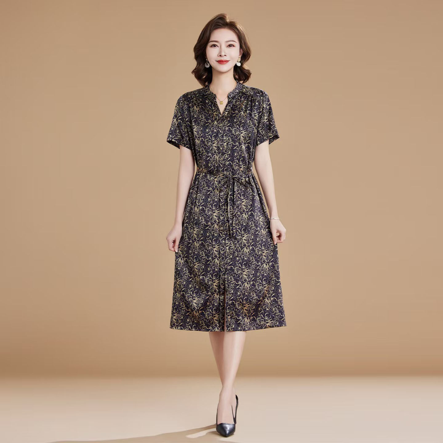 妈妈夏装真丝桑蚕丝连衣裙女轻奢高级感衣服妈妈款显年轻小个子
