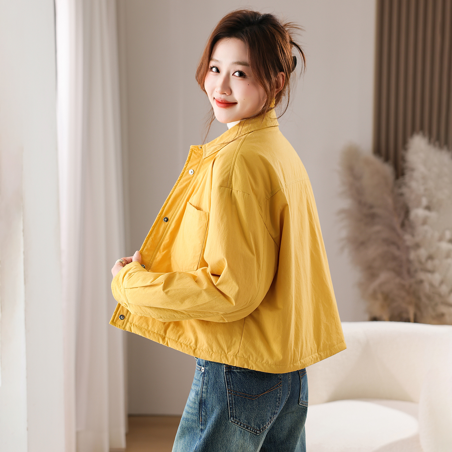 黄色轻薄棉服女款冬衬衫领棉外套