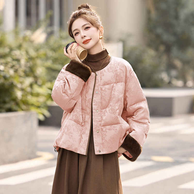 复古轻奢国风刺绣保暖羽绒服外套