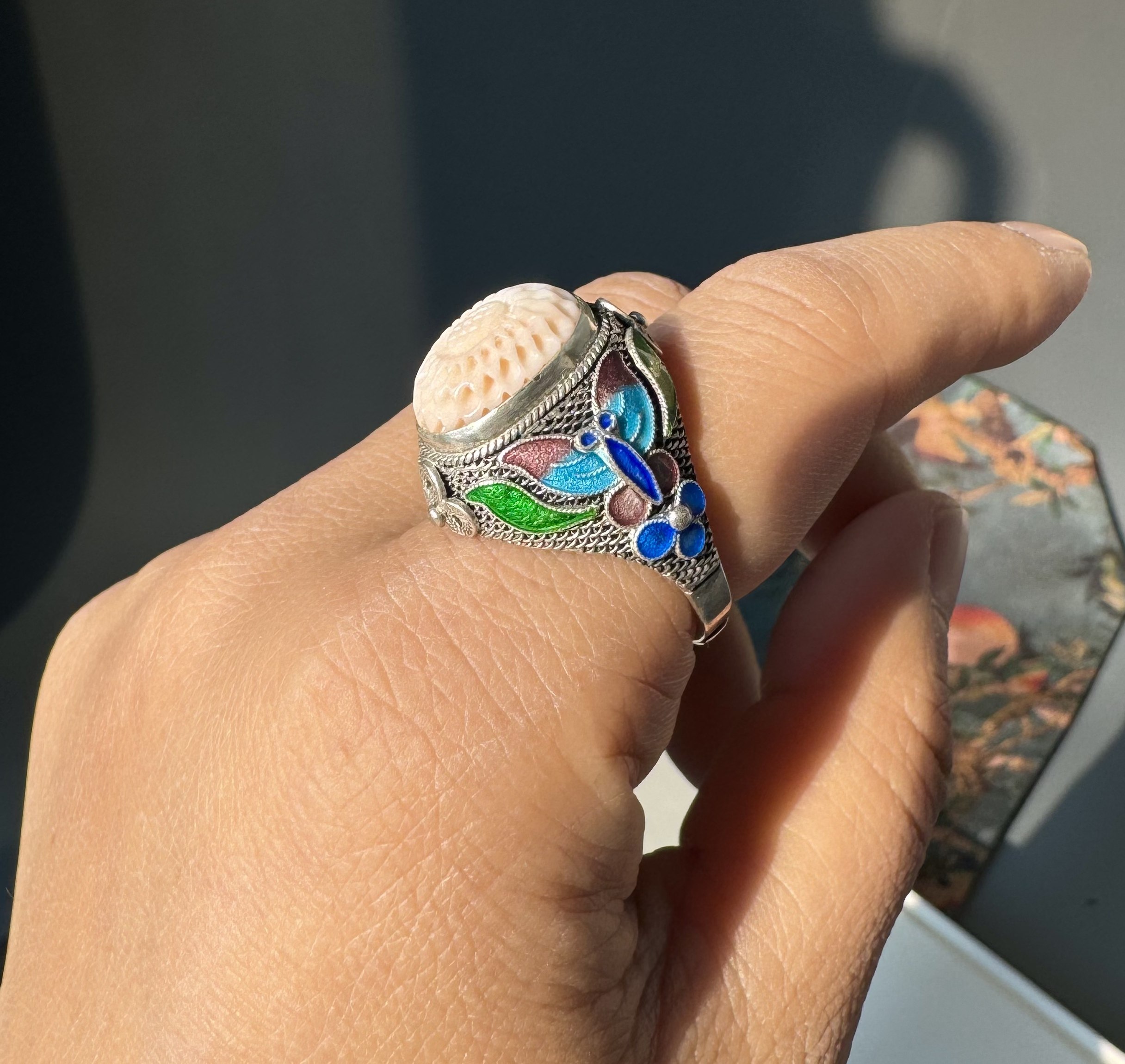 精品银花丝烧蓝镶嵌天然石头戒指活圈口