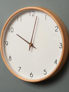 榉木实木钟表原木挂钟现代客厅卧室静音极简时钟挂墙创意壁钟摆件