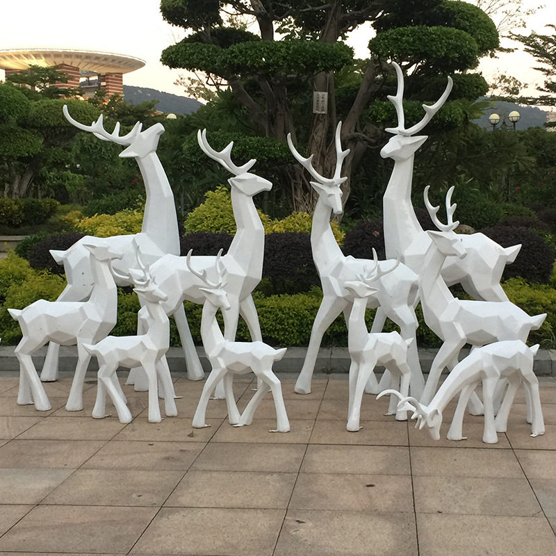 玻璃钢鹿雕塑户外园林景观鹿摆件商场仿真动物美陈玻璃钢雕塑