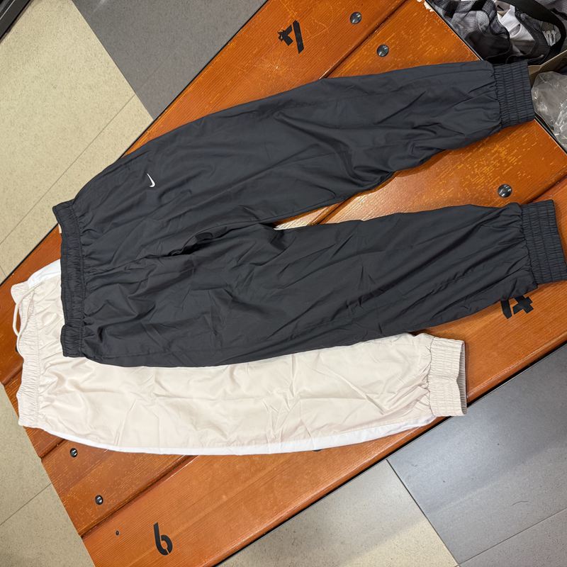 Nike耐克秋季梭织运动休闲长裤
