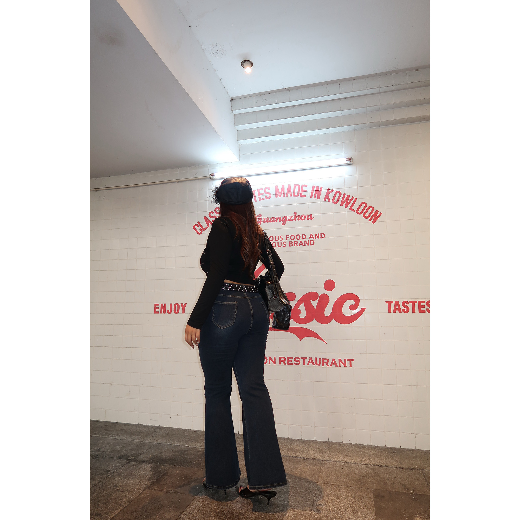 南黑微胖复古微喇牛仔裤女新款大码高腰弹力修身胖mm显瘦喇叭裤子