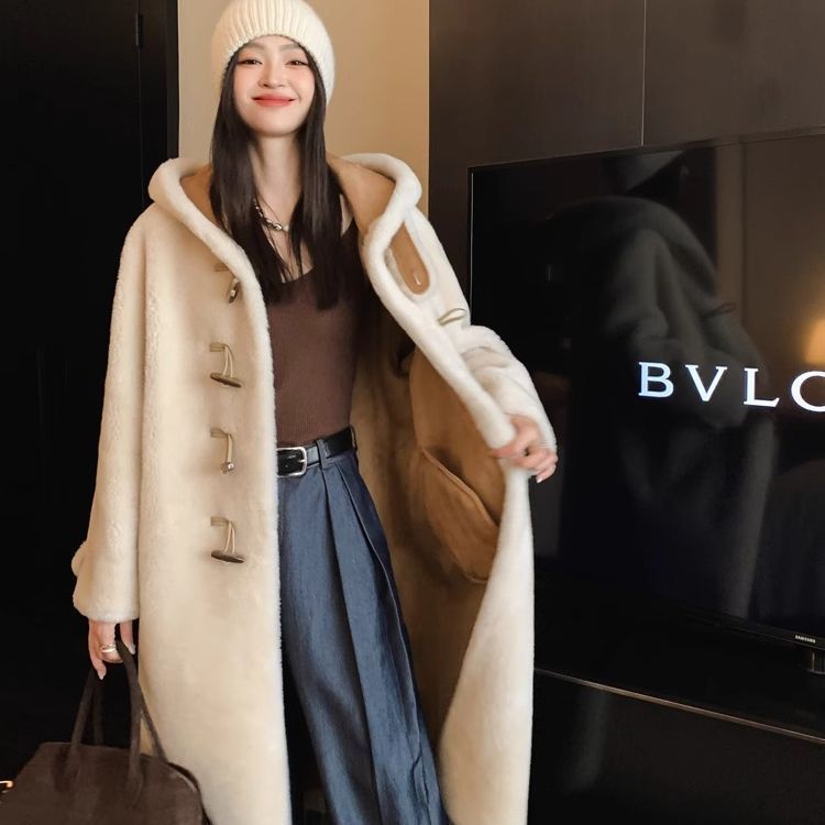 海宁美利奴皮毛外套女装2