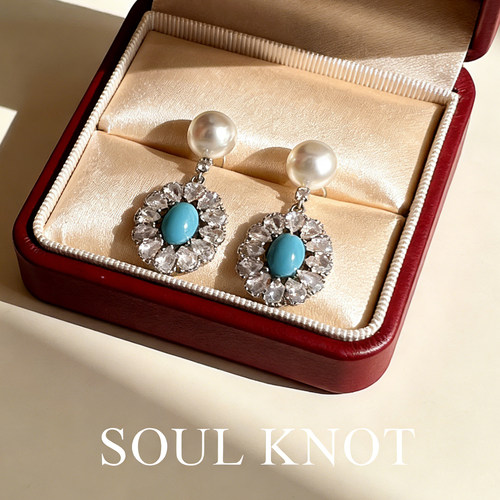 轻奢爆闪绿松石珍珠马眼钻耳钉