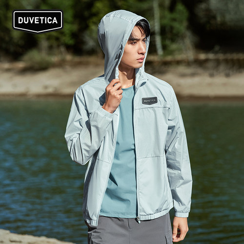 轻型情侣款软壳夹克DUVETICA