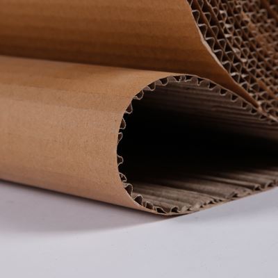 新款包装瓦楞纸卷搬家打包家具防震防撞三层纸皮地板装修保护纸板