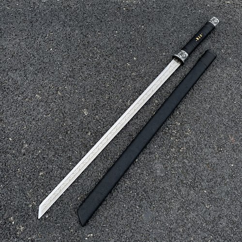 龙泉唐横刀轨道钢一体未开刃