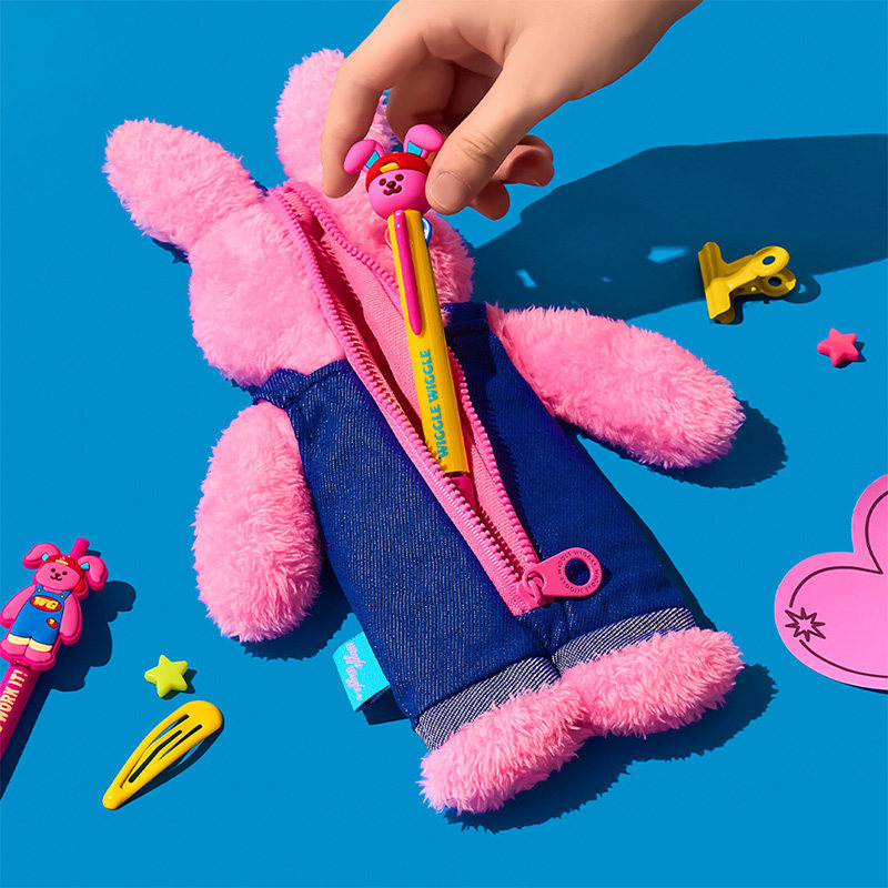 wigglewiggle玩偶笔袋可爱文具袋毛绒高颜值学生大容量文具盒猫猫公仔拉链收纳袋卡通动物创意笔盒