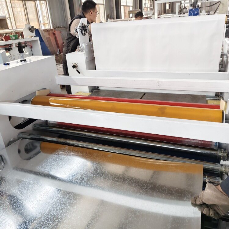 珍珠岩保温板无机防火板贴面机片材卷材一体式复合机PVC贴板机