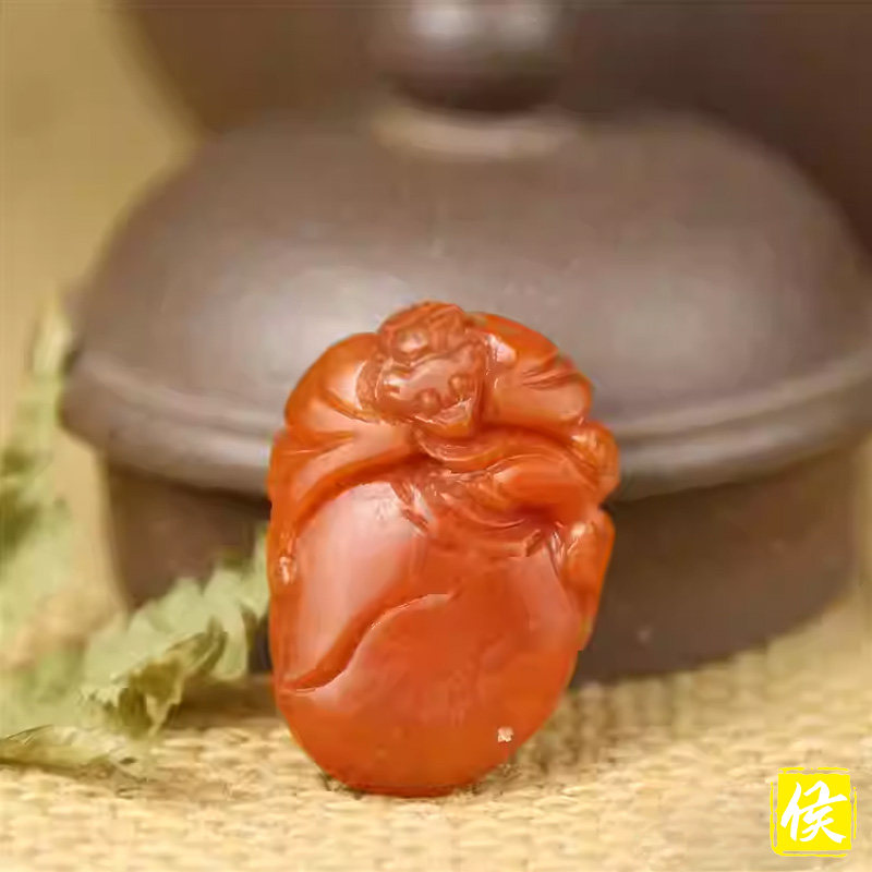 自然云南保山南红玛瑙无优化蝙蝠寿桃吊坠配饰男女款挂件礼品饰品