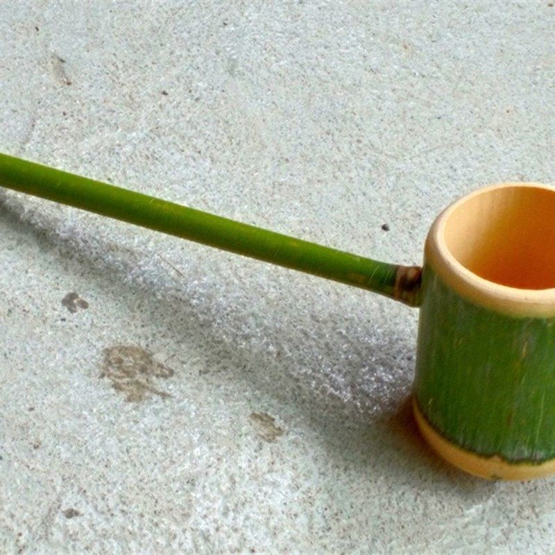 竹子水勺浇花勺子舀水竹勺温泉勺竹筒竹制水瓢小孩子沙水池玩水勺