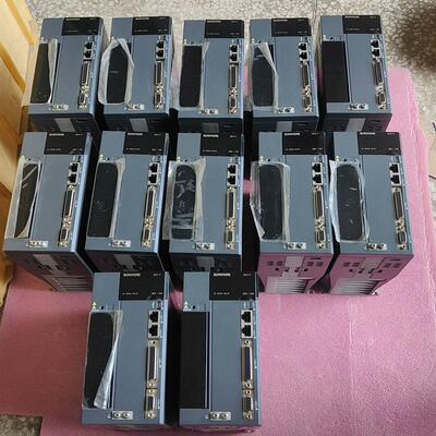 burkmore光宝伺服驱动器BK2-P-7R6SARA加电