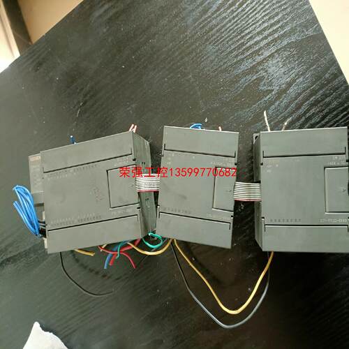 【荣强工控】拆机一组美版西门子CPU，21-1BD21-0XB0，235