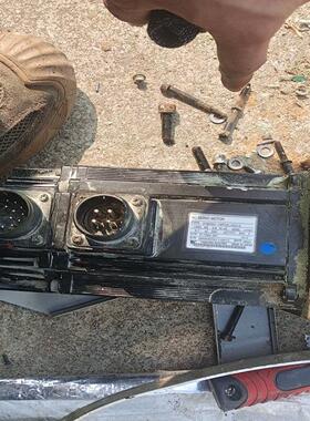 SGMSH-15PCA-HQ12 安川伺服电机