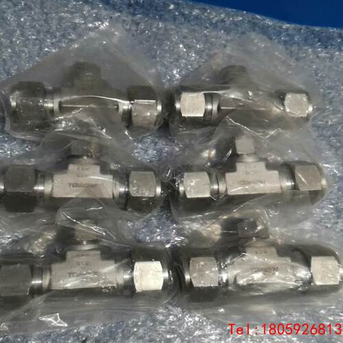 【非标价】PROWELL 1in.*1/2in.卡套变径三通