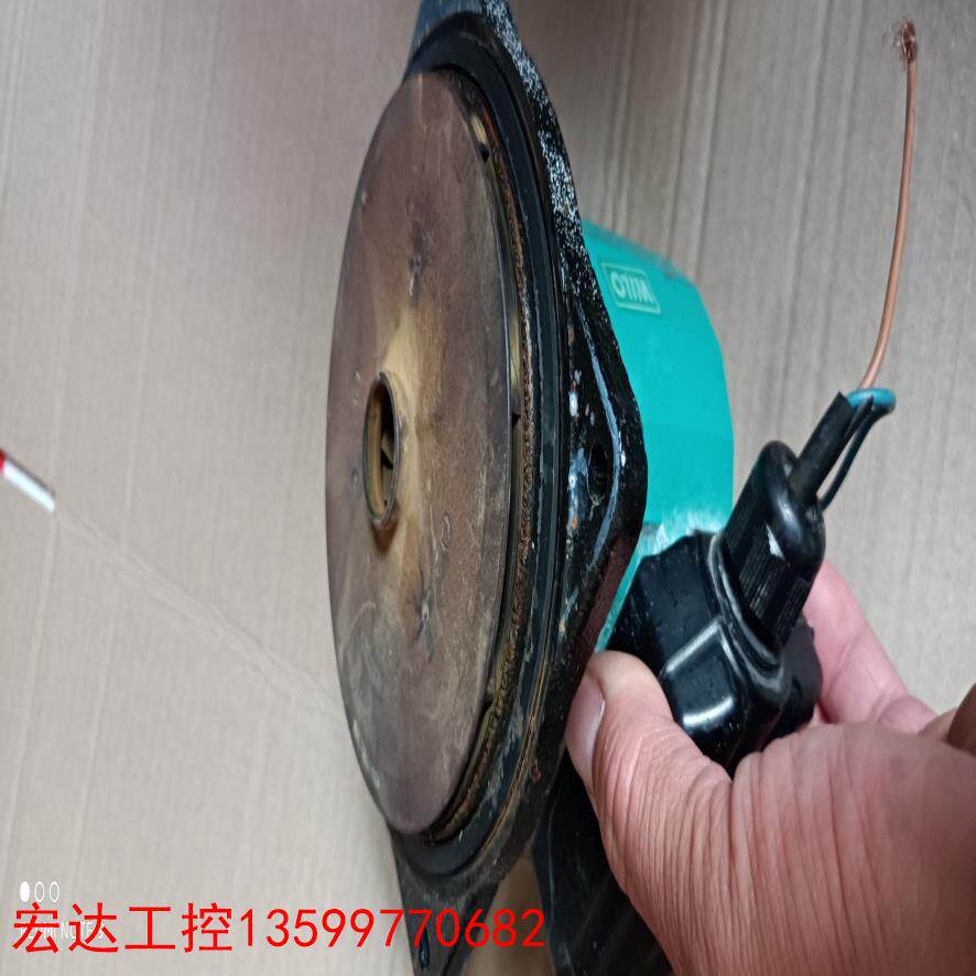 二手拆机的威乐水泵.就图片上的这些东西,机器正常少一个法兰盘