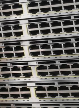 wsc3750x-48ts  双散  双电带扩展口