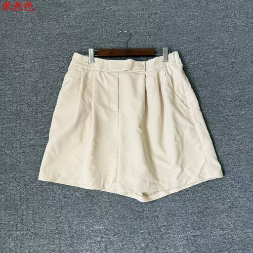 HN夏季女款褶皱纯色百搭短裤