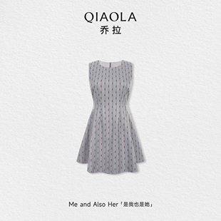 乔拉【心心细语】夏季气质修身显瘦圆领无袖印花背心连衣裙