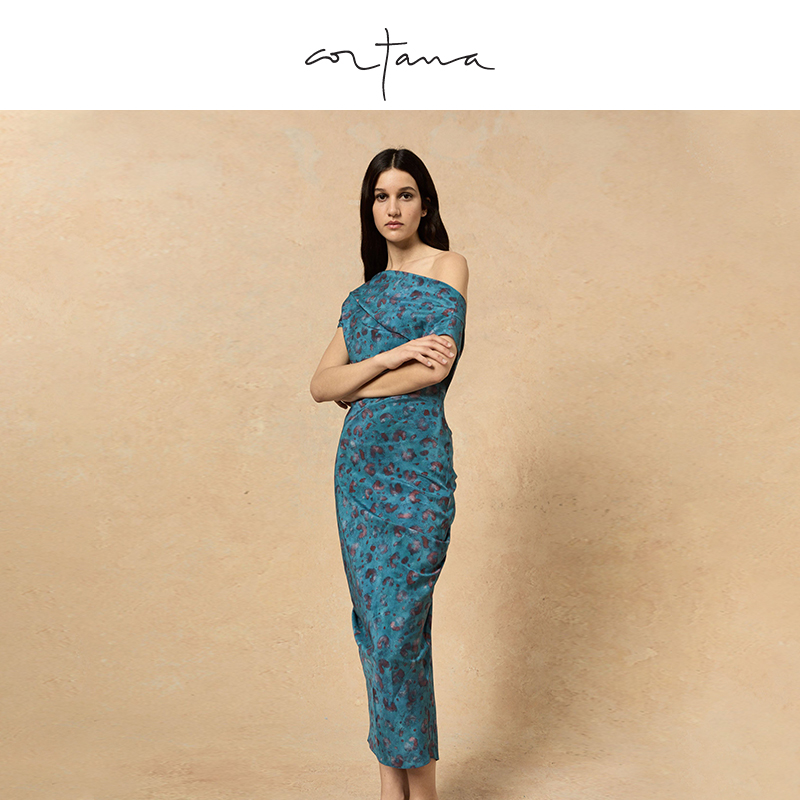 CAMARONDRESS弹力丝绸连衣裙