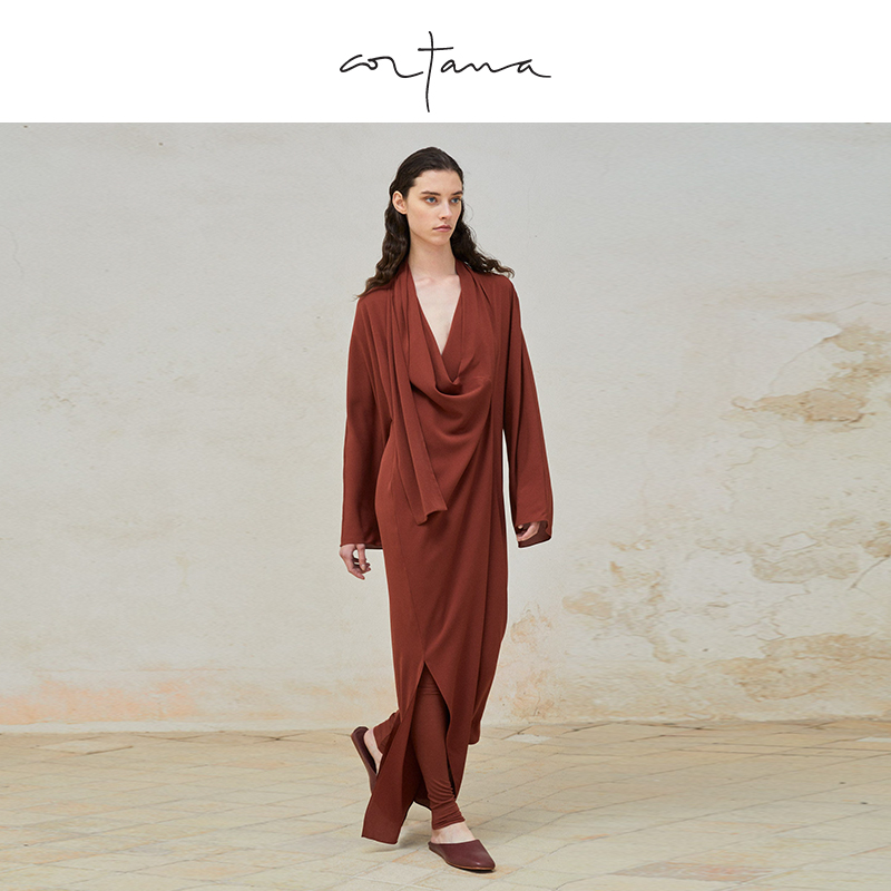 Cortana圆领和服式长裙真丝长裙Edda系列