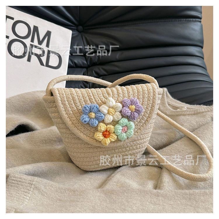 可爱手机包花朵编织单肩斜挎包时尚夏季洋气少女沙滩小包新款