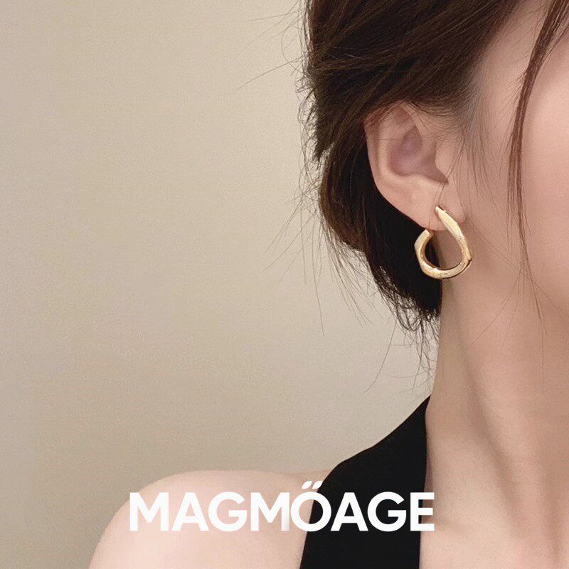 法国【设计师】MAGMOAGE 新款弧形设计小众耳环女气质高级感耳饰