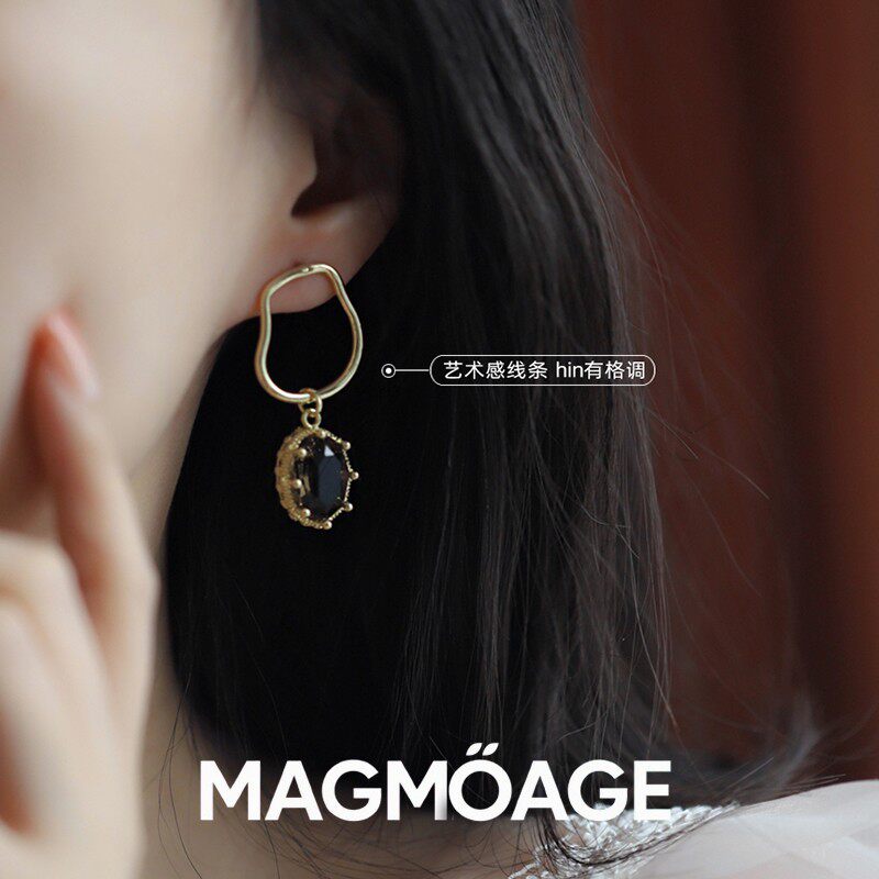 法国设计师MAGMOAGE时尚耳钉