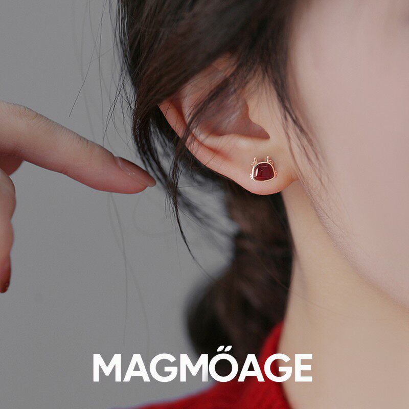 法国设计师MAGMOAGE红玛瑙耳钉