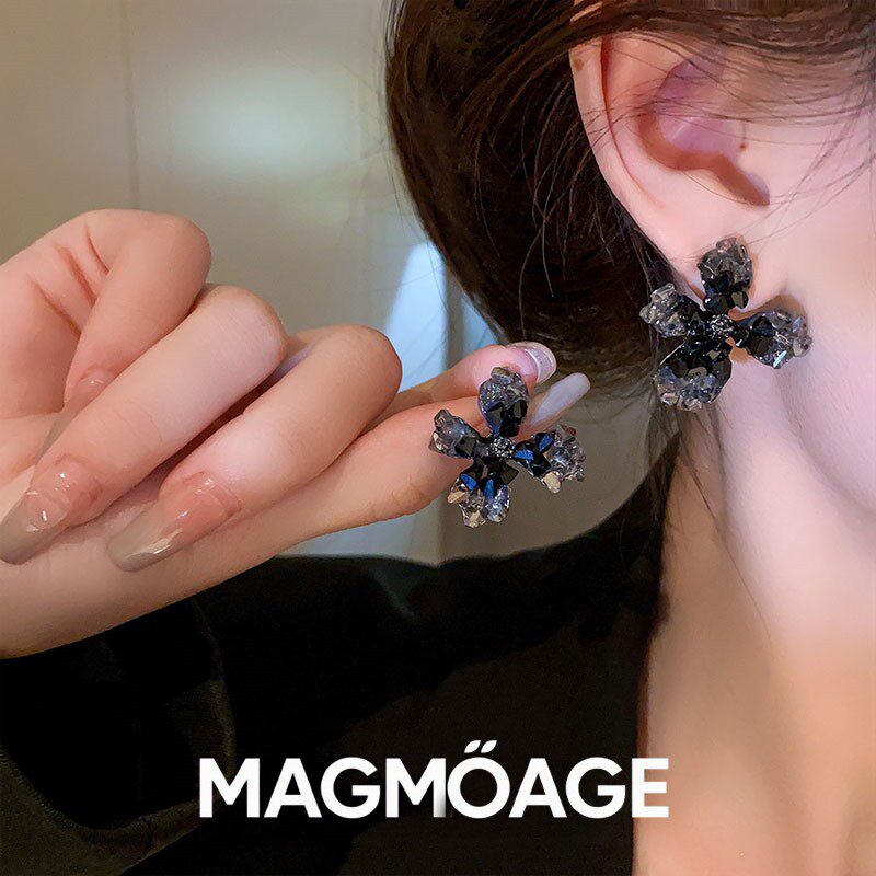 法国设计师MAGMOAGE黑色花朵耳钉