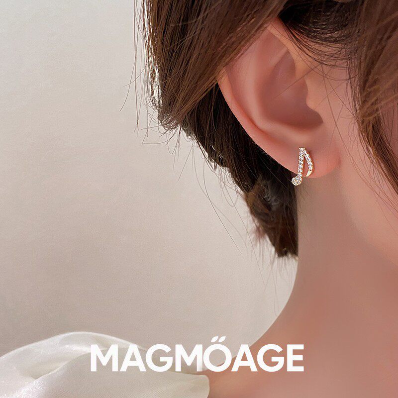 MAGMOAGE金色不对称音符耳环