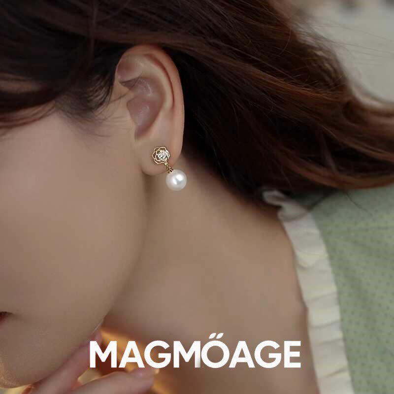 法国MAGMOAGE镂空山茶花耳钉