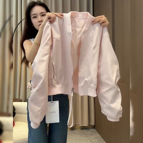 韩系圆领短款粉色棒球服女
