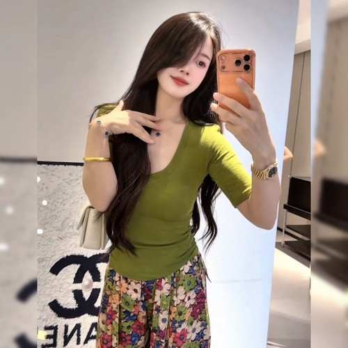 时尚修身显瘦绿色上衣女