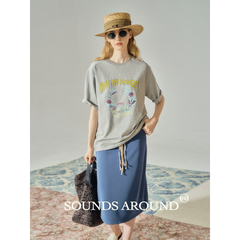 【明星同款】SOUDNS AROUND花影成环 原创手绘宽松灰色印花短袖