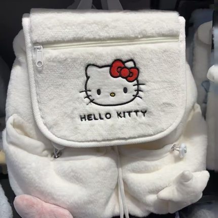 日本新款kitty 玉桂狗可爱大容量双肩包可爱翻盖背包外出毛绒绒书