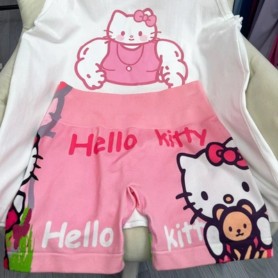 哈喽Kitty健身运动短裤女瑜伽提臀高腰收腹训练紧身裤跑步运动裤