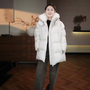 【小西专享】SH14019新款高蓬松羊毛皮领90鹅绒连帽羽绒服外套