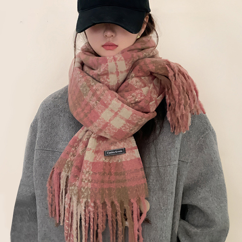 格子围巾女2025冬季新款百搭氛围感保暖加厚围脖仿羊绒高级感披肩