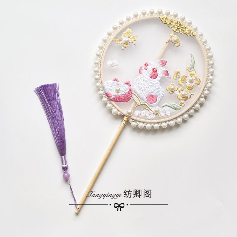 儿童团扇兔子国风扇子古风女童汉服扇手工刺绣中国风舞蹈长柄宫扇图片