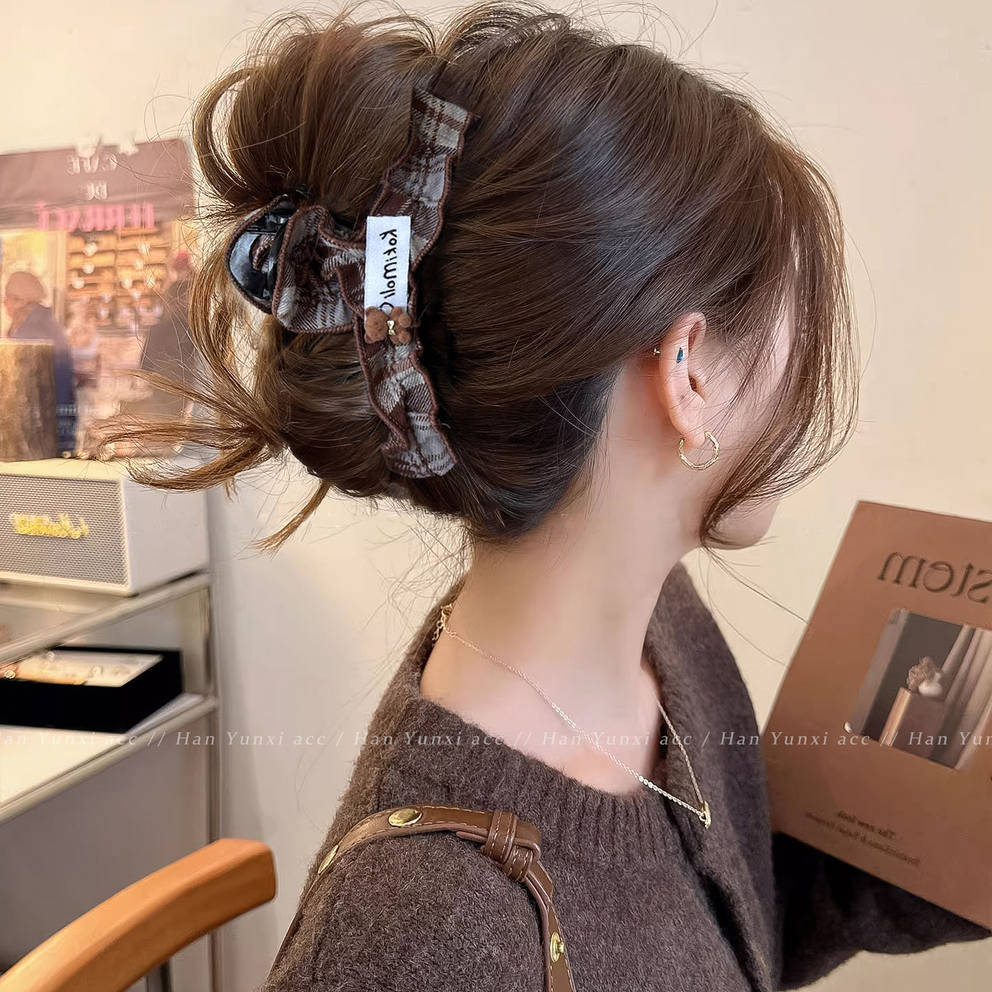 韩系褶皱小熊抓夹女2025新款高级感发夹后脑勺盘发鲨鱼夹甜美发饰,饰品/流行首饰/时尚饰品新,发饰,淘宝优惠券,粉丝福利购,淘宝优惠卷