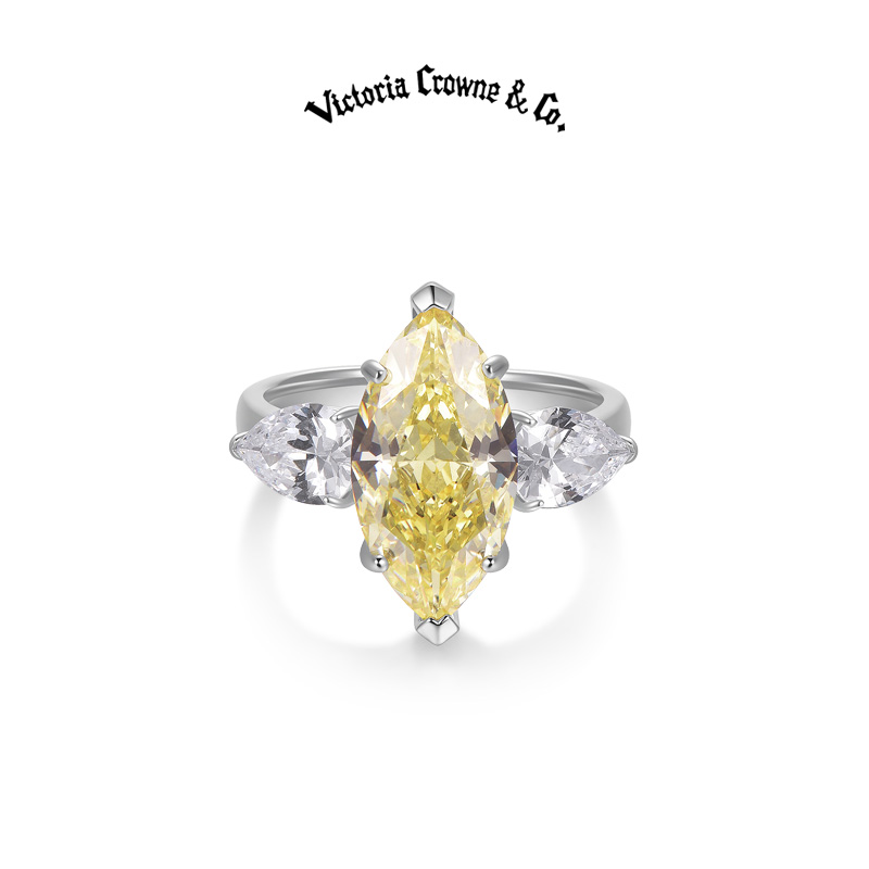 英伦王朝复古黄水晶戒指