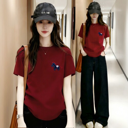 正肩胖mm大码遮肉小马印花短袖t恤女2026新年款减龄显瘦洋气上衣