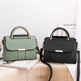 2025 New Fashion Large Capacity Women Handbags Summer Trend